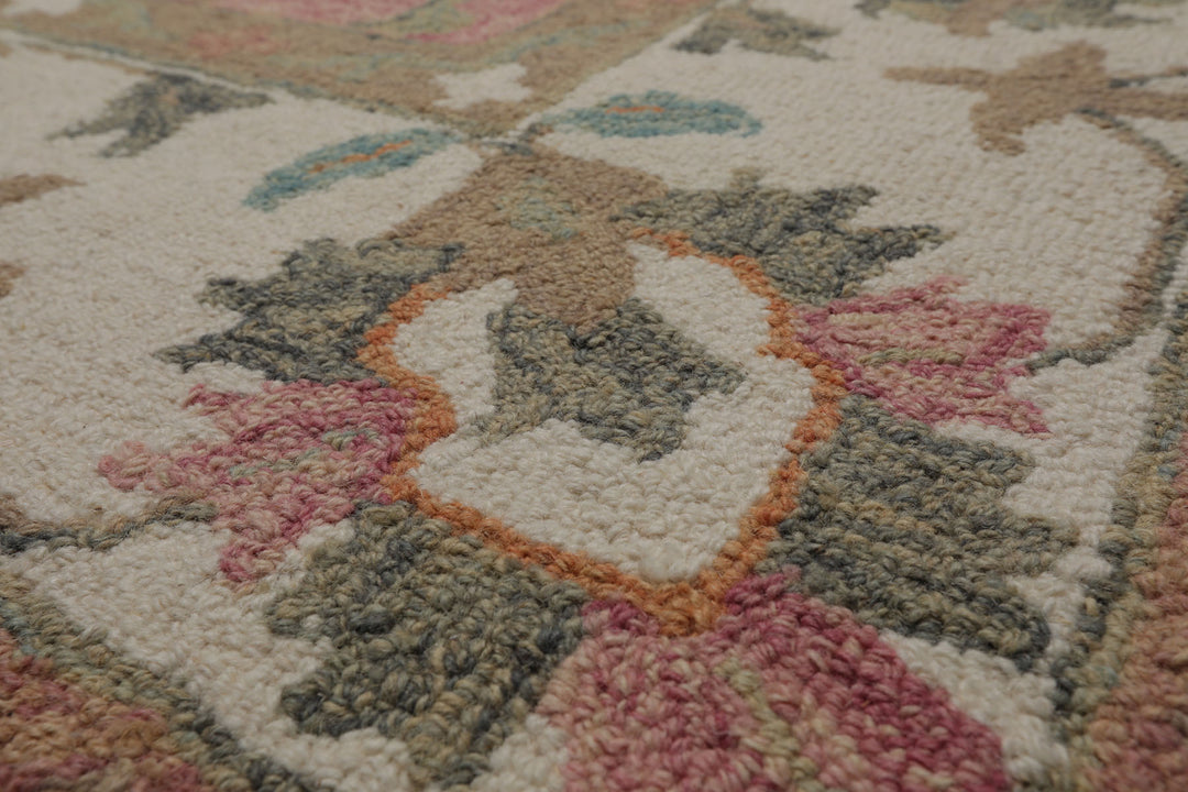 Celeste Rugs Multi Sizes Blush Hand Hooked Transitional Agra Wool Oriental Area Rug
