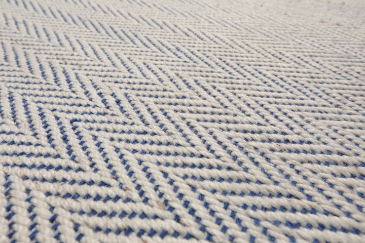 Multi Size Ivory Navy Color Hand Woven Herringbone New Zealand Wool Contemporary Oriental Rug