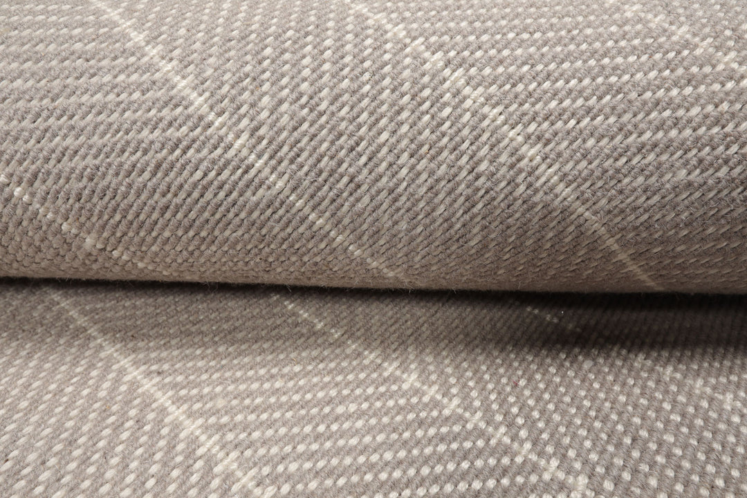 Multi Size Gray Ivory Color Hand Woven Herringbone New Zealand Wool Contemporary Oriental Rug