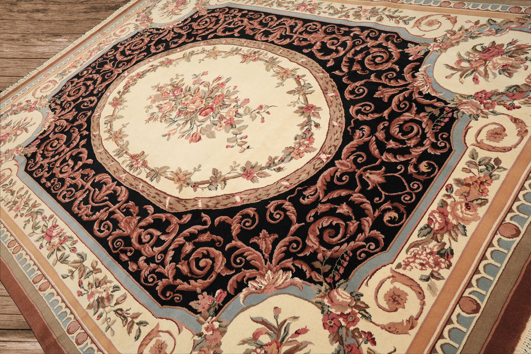 9x12 Ivory, Black, Tan Color Hand Knotted Aubusson Savonnerrie Wool Traditional/ Floral Oriental Rug
