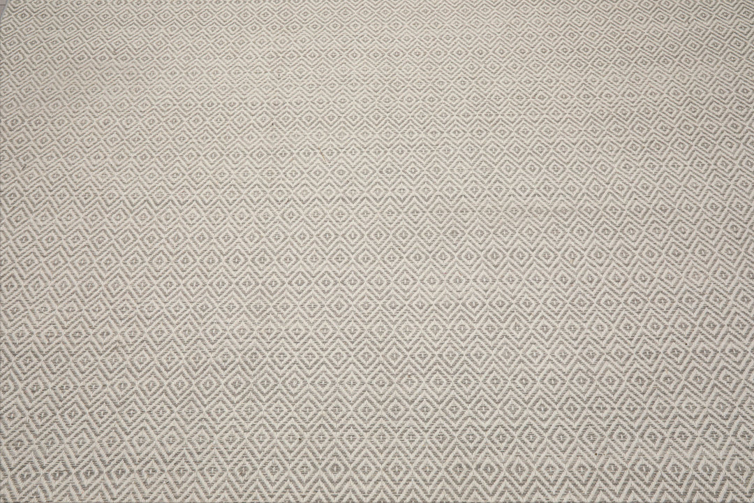 Multi Size Ivory Gray Color Hand Woven Geometric New Zealand Wool Contemporary Oriental Rug