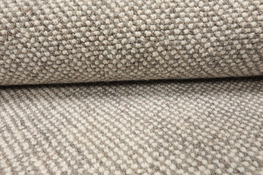 Multi Size Ivory Gray Color Hand Tufted Herringbone New Zealand Wool Modern Oriental Rug
