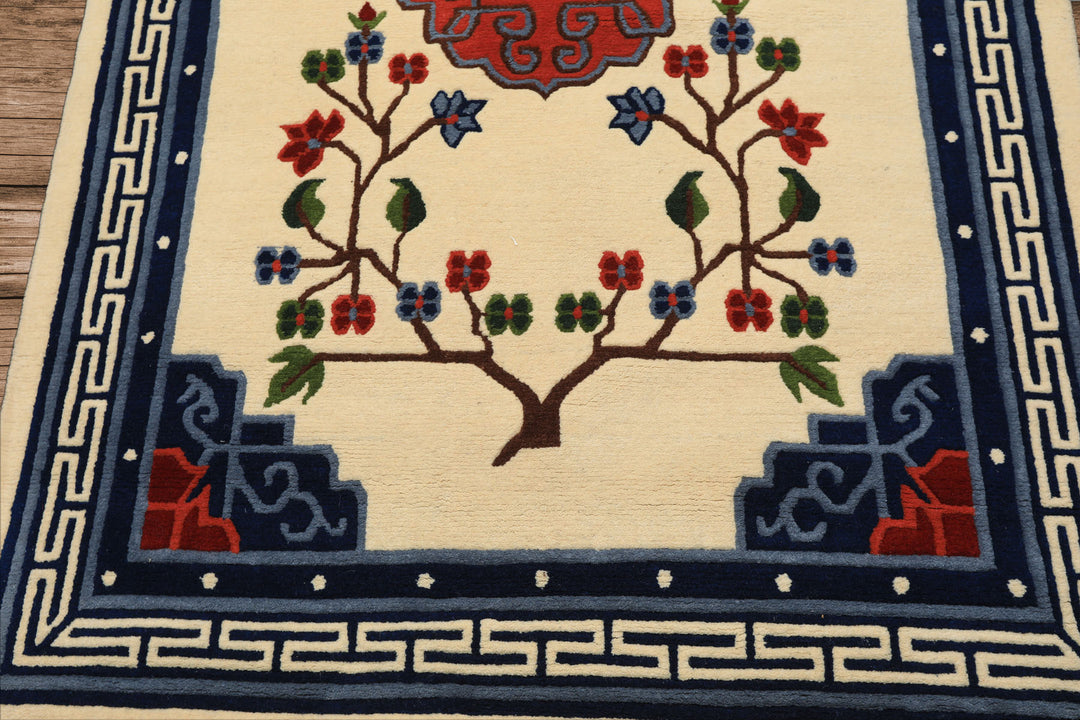 4x6 Ivory, Navy, Green Color Hand Knotted Tibetan Art Deco Wool Traditional Oriental Rug