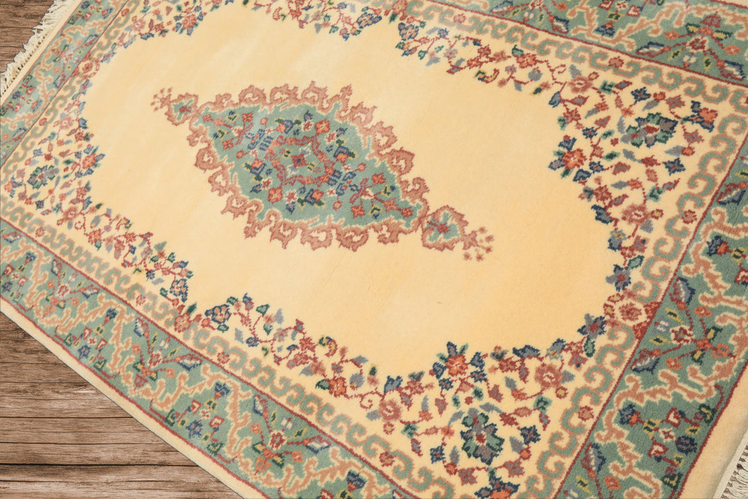 4x6 Ivory, Turquoise, Blush Color Hand Knotted Indo Kerman New Zealand Wool Traditional Oriental Rug