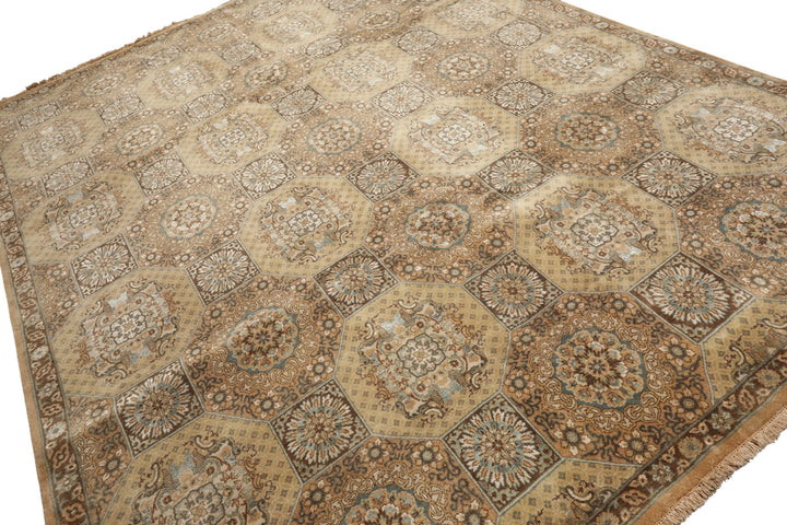 8x10 Beige, Tan, Turqoiuse Color Hand Knotted Bakhtiari Wool &amp; Silk Transitional Oriental Rug