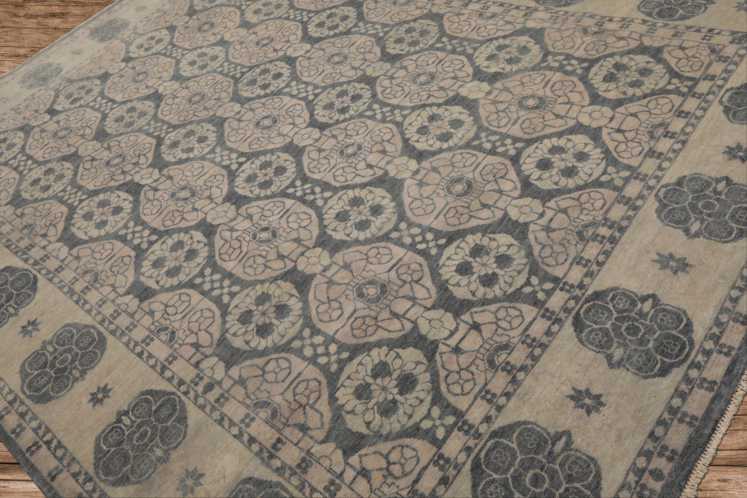 8x10 Gray, Beige, Blush Color Hand Knotted  Wool Transitional Oriental Rug