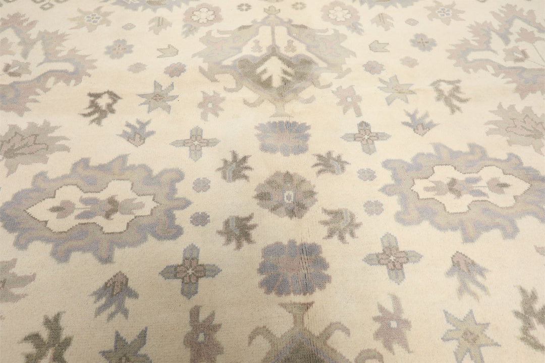 8x10 Ivory, Gray, Taupe Color Hand Knotted Oushak Wool Transitional Oriental Rug