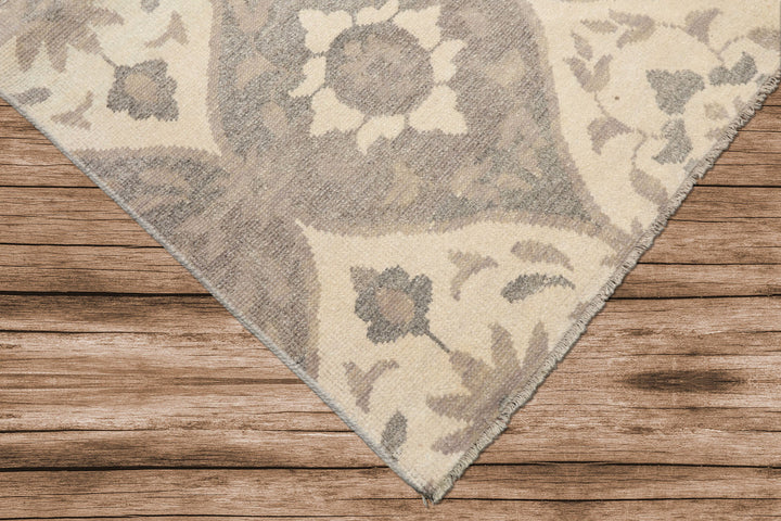 6x9 Ivory, Gray, Taupe Color Hand Knotted Oushak Wool Transitional Oriental Rug