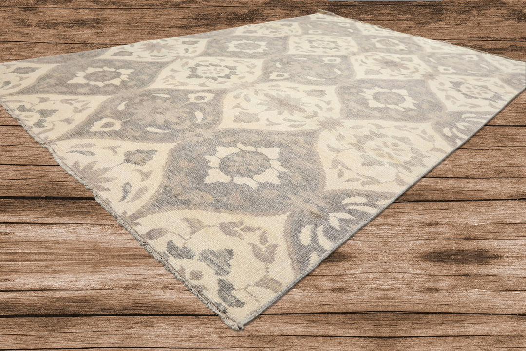 6x9 Ivory, Gray, Taupe Color Hand Knotted Oushak Wool Transitional Oriental Rug