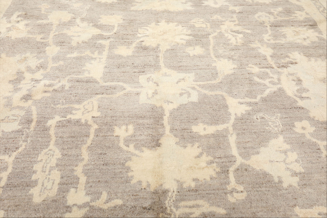 9x12 Taupe, Ivory, Gray Color Hand Knotted Oushak New Zealand Wool Transitional Oriental Rug