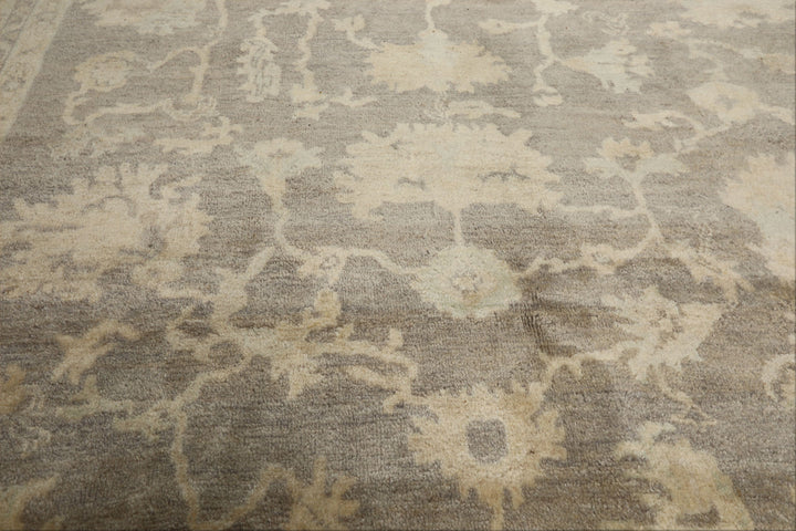 9x12 Gray, Ivory, taupe Color Hand Knotted Oushak New Zealand Wool Transitional Oriental Rug