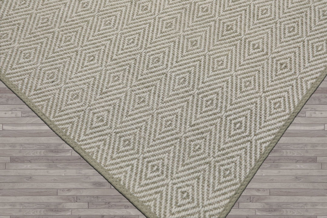 Multi Size White Sage Color Hand Loomed Flatweave Wool Modern Oriental Rug