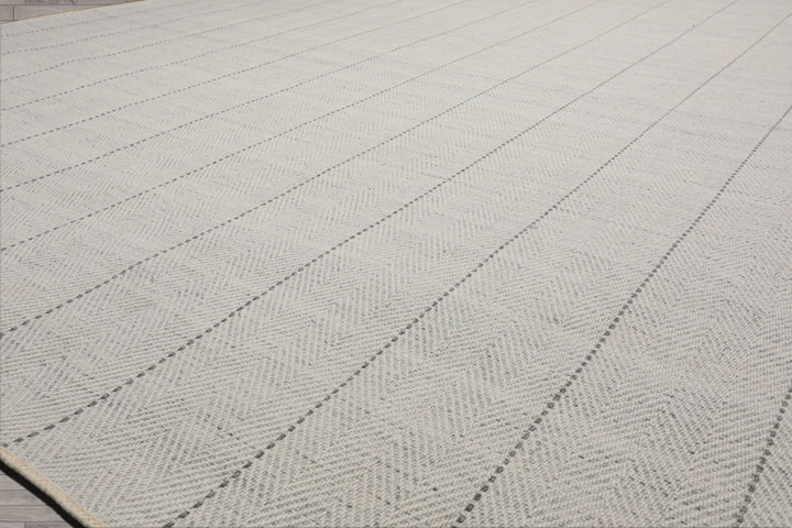 Multi Size Ivory  Gray Color Hand Loomed Flatweave Wool Modern Oriental Rug