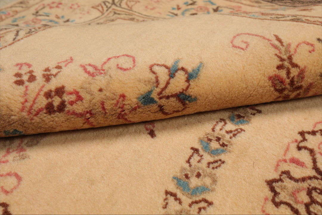 3x5 Beige, Brown, Rose Color Hand Knotted Nain Wool Traditional Oriental Rug