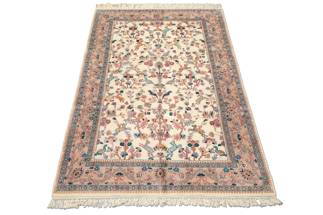 6x9 Ivory, Peach, Gray Color Hand Knotted Indo Persian Wool Traditional Oriental Rug