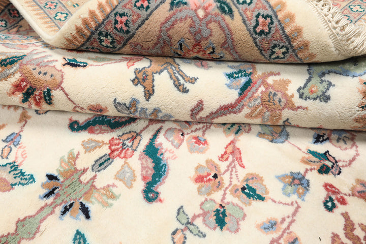 6x9 Ivory, Peach, Gray Color Hand Knotted Indo Persian Wool Traditional Oriental Rug