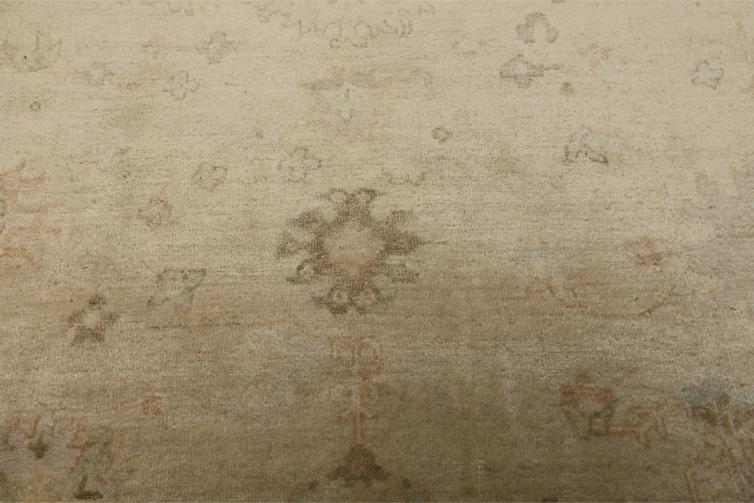 9x12 Beige, Tan, Gray Color Hand Knotted Oushak Wool Traditional Oriental Rug