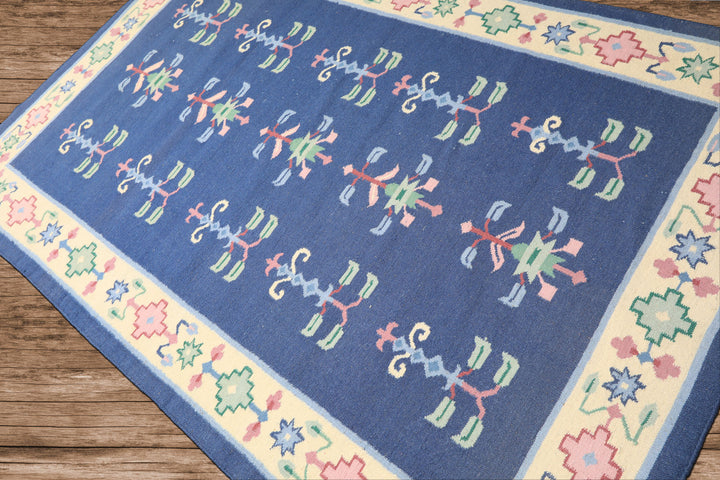 5x8 Blue, Ivory, Blush Color Hand Woven Dhurry Kilim Wool Transitional Oriental Rug