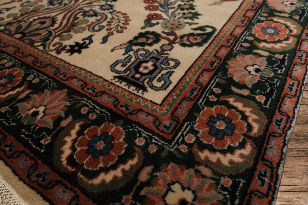 4x6 Ivory, Green, Rose Color Hand Knotted Indo Sarouk New Zealand Wool Traditional Oriental Rug