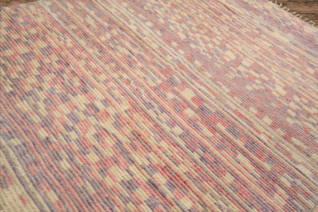8x10 Ivory, Blush, Lavender Color Hand Knotted Moroccan Wool Modern & Contemporary Oriental Rug