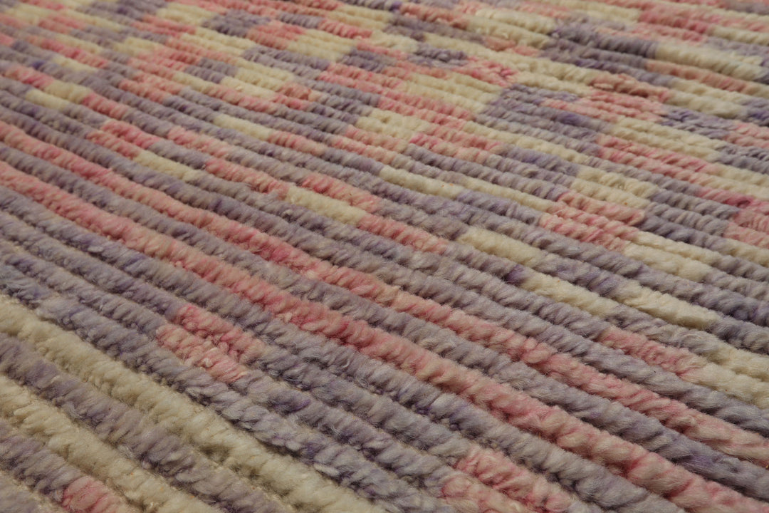 8x10 Ivory, Blush, Lavender Color Hand Knotted Moroccan Wool Modern & Contemporary Oriental Rug