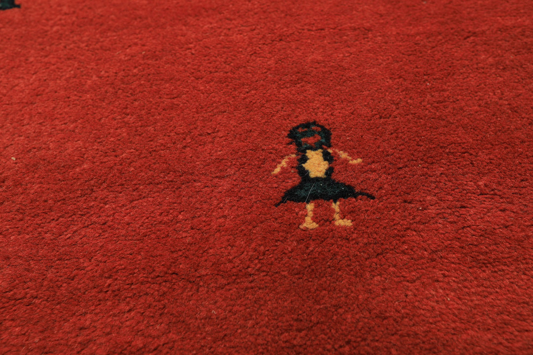 Round Coral, Gold, Black Color Hand Knotted Gabbeh Wool Modern &amp; Contemporary Oriental Rug
