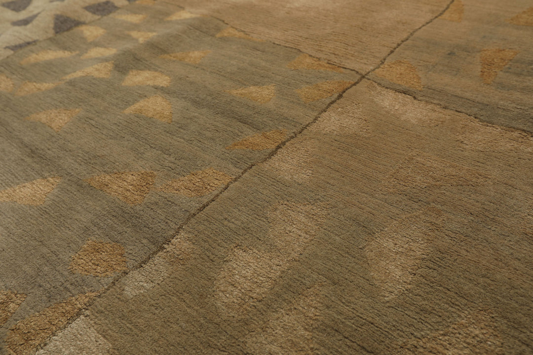 6x9 Beige, Gray, Gold Color Hand Knotted Tibetan Wool & Silk Modern & Contemporary Oriental Rug