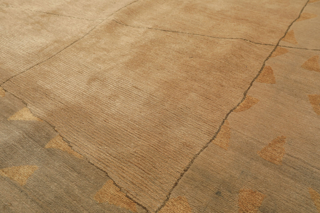 6x9 Beige, Gray, Gold Color Hand Knotted Tibetan Wool & Silk Modern & Contemporary Oriental Rug