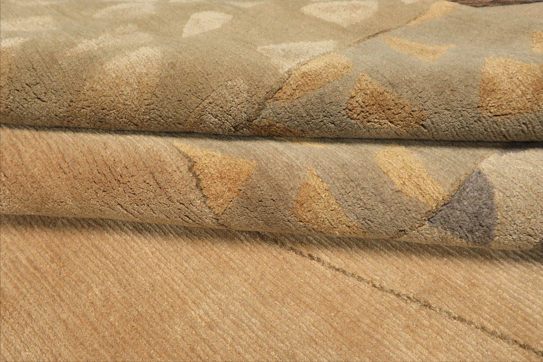 6x9 Beige, Gray, Gold Color Hand Knotted Tibetan Wool & Silk Modern & Contemporary Oriental Rug