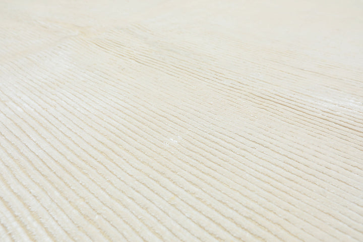 Runner Off White, , Color Hand Knotted Tibetan Viscose Moden &amp; Contemporary Oriental Rug