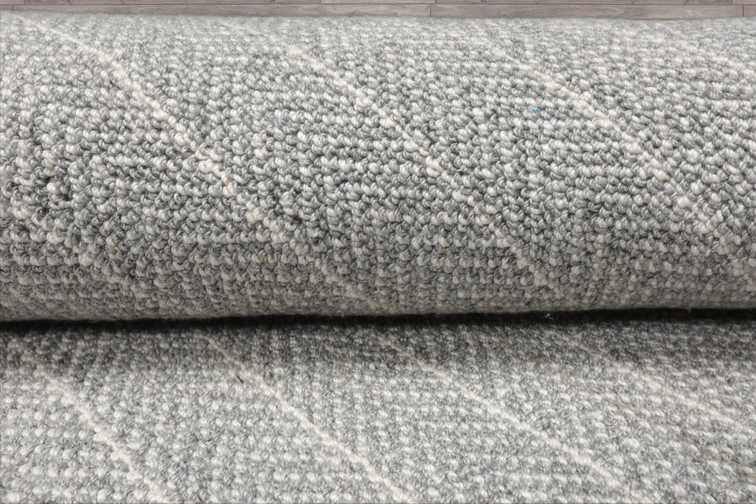 Multi Size Ash Gray Cream Color Hand Tufted Herringbone New Zealand Wool Contemporary Oriental Rug