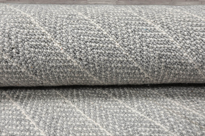 Multi Size Ash Gray Cream Color Hand Tufted Herringbone New Zealand Wool Contemporary Oriental Rug