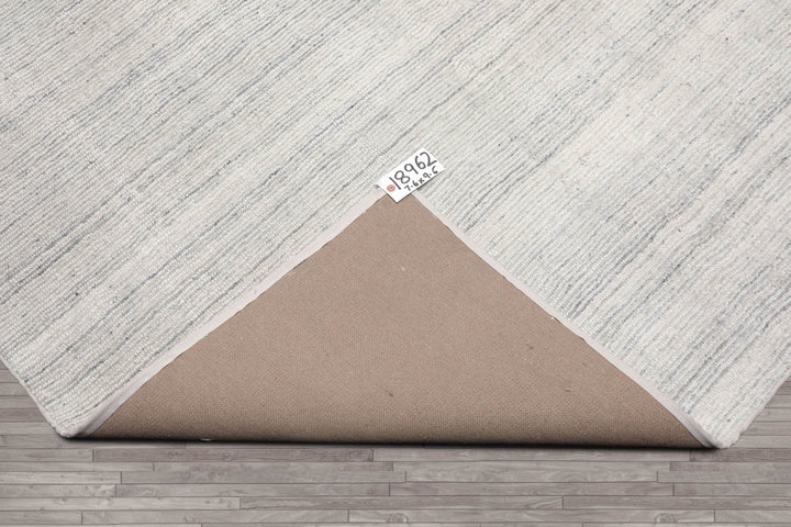 Multi Size Off White Ash Gray Color Hand Tufted Textured New Zealand Wool Contemporary Oriental Rug