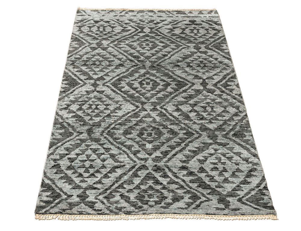 4x6 Dark Gray, Silver, Color Hand Knotted Oushak Wool  Oriental Rug