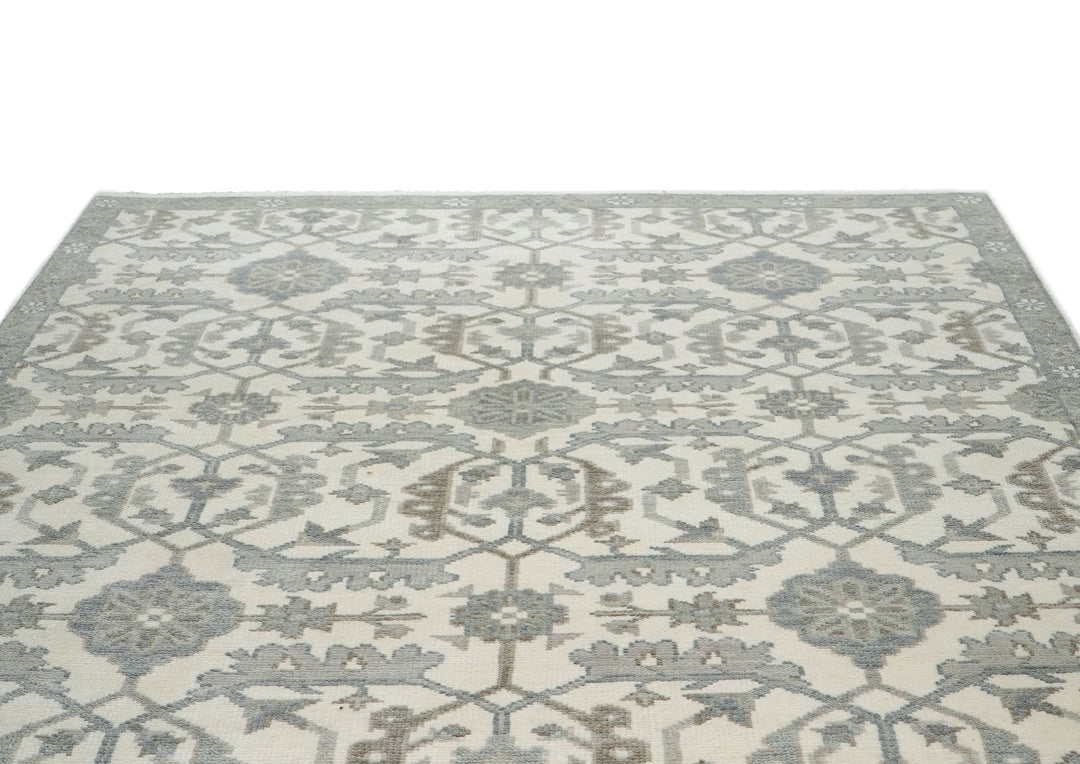 8x10 Ivory, Gray, Beige Color Hand Knotted Oushak Wool Transitional Oriental Rug