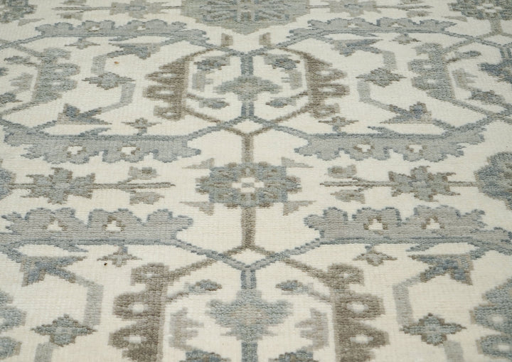 8x10 Ivory, Gray, Beige Color Hand Knotted Oushak Wool Transitional Oriental Rug