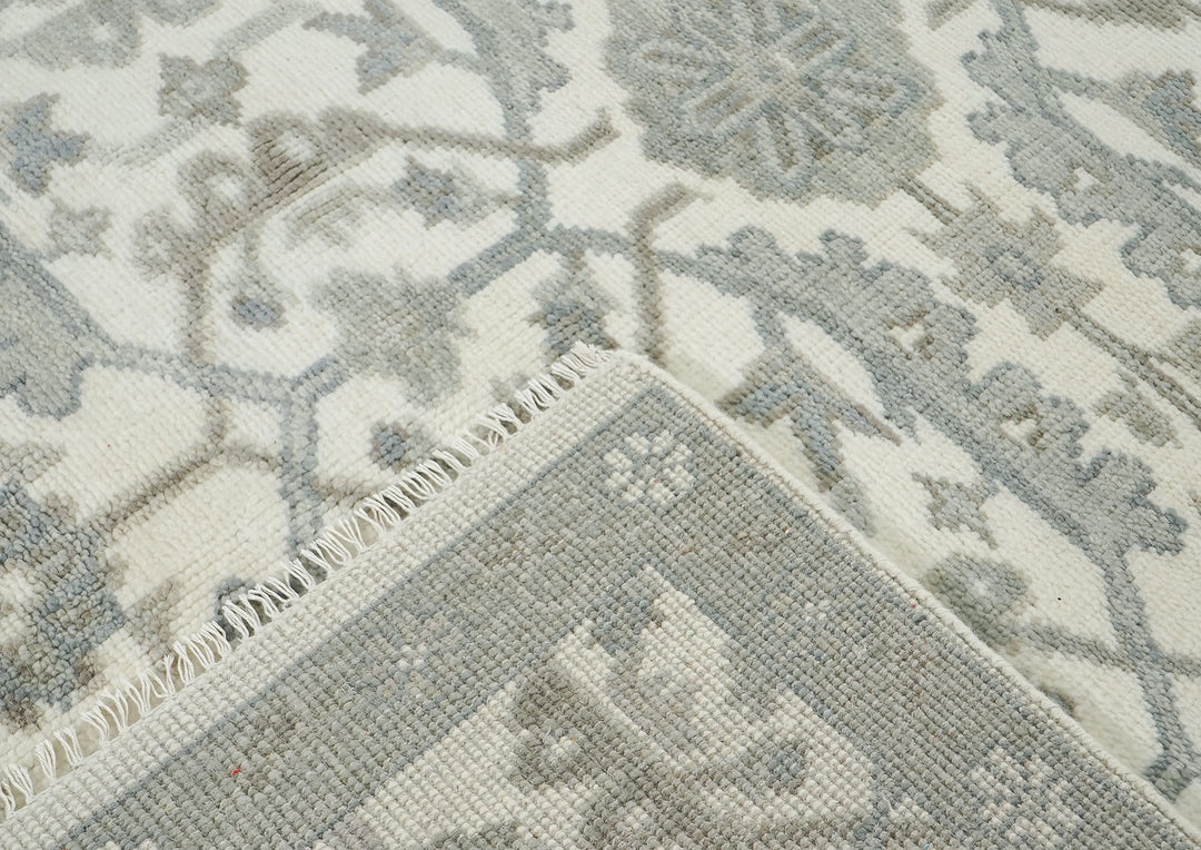 8x10 Ivory, Gray, Beige Color Hand Knotted Oushak Wool Transitional Oriental Rug