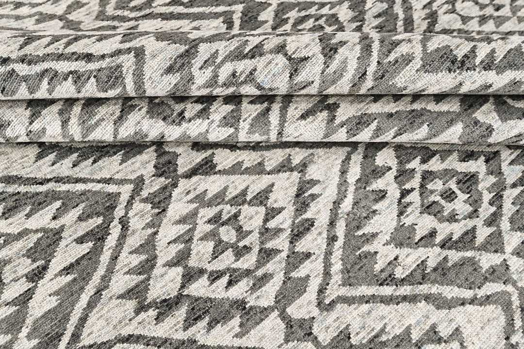 8'6x11'6 Gray, Silver, Color Hand Knotted Oushak Wool Modern Oriental Rug