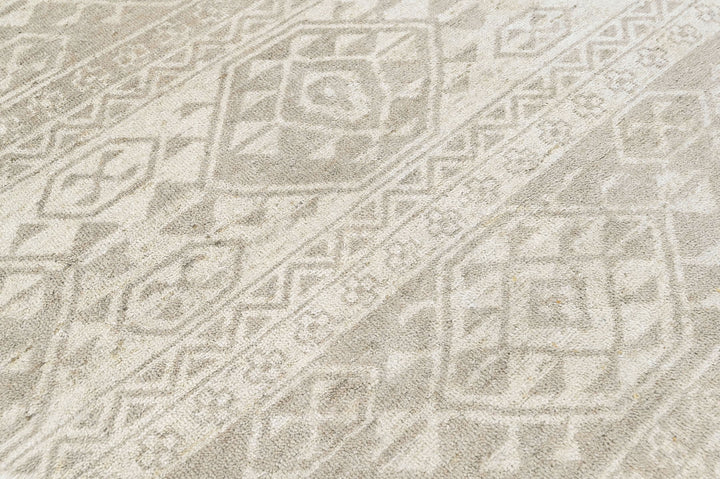 4x6 Beige, Gray, Color Hand Knotted Oushak Wool  Oriental Rug