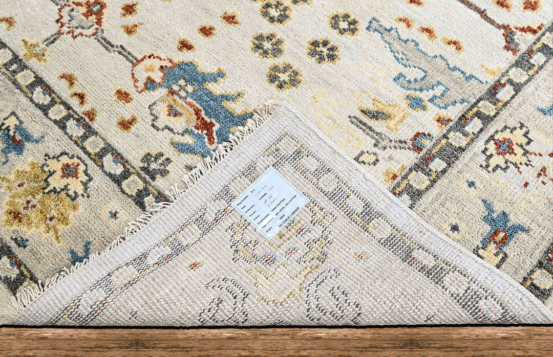 8x10 Ivory, Gray, Gold Color Hand Knotted Oushak Wool Transitional Oriental Rug