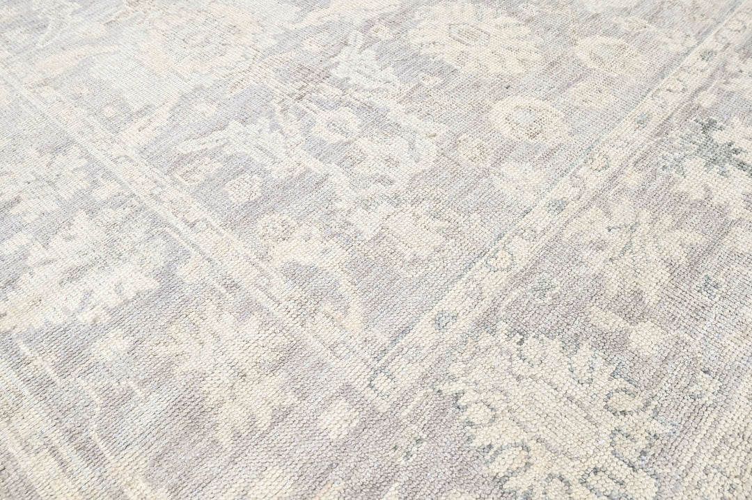 8x10 Gray, Slate, Multi Color Hand Knotted Oushak Wool Transitional Oriental Rug