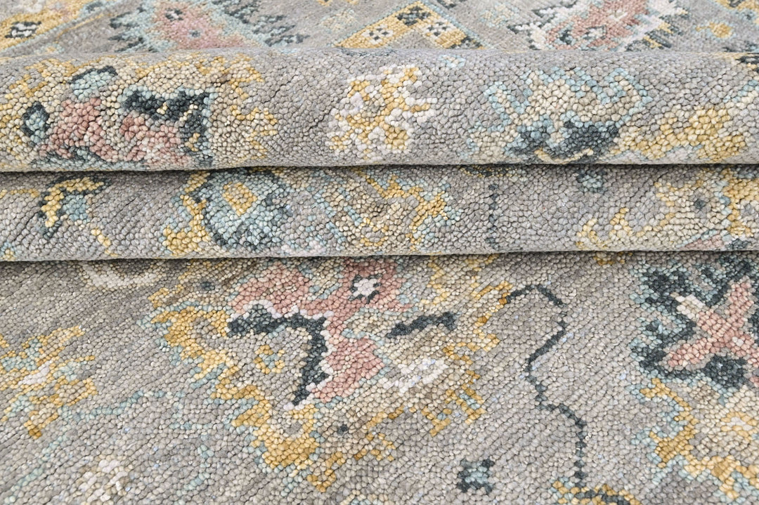 8x10 Gray, Ivory, Sage Color Hand Knotted Oushak Wool Transitional Oriental Rug