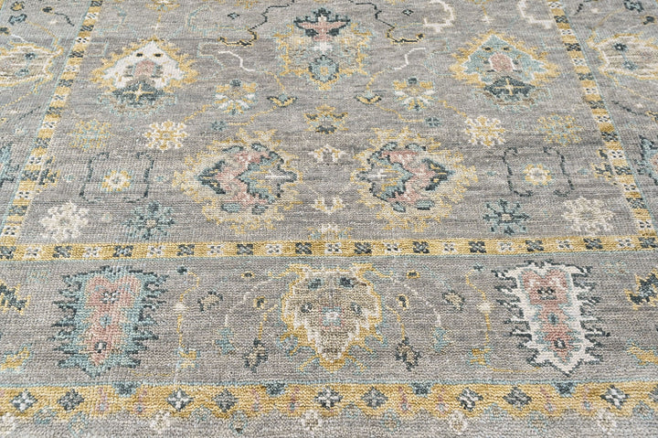 8x10 Gray, Ivory, Sage Color Hand Knotted Oushak Wool Transitional Oriental Rug
