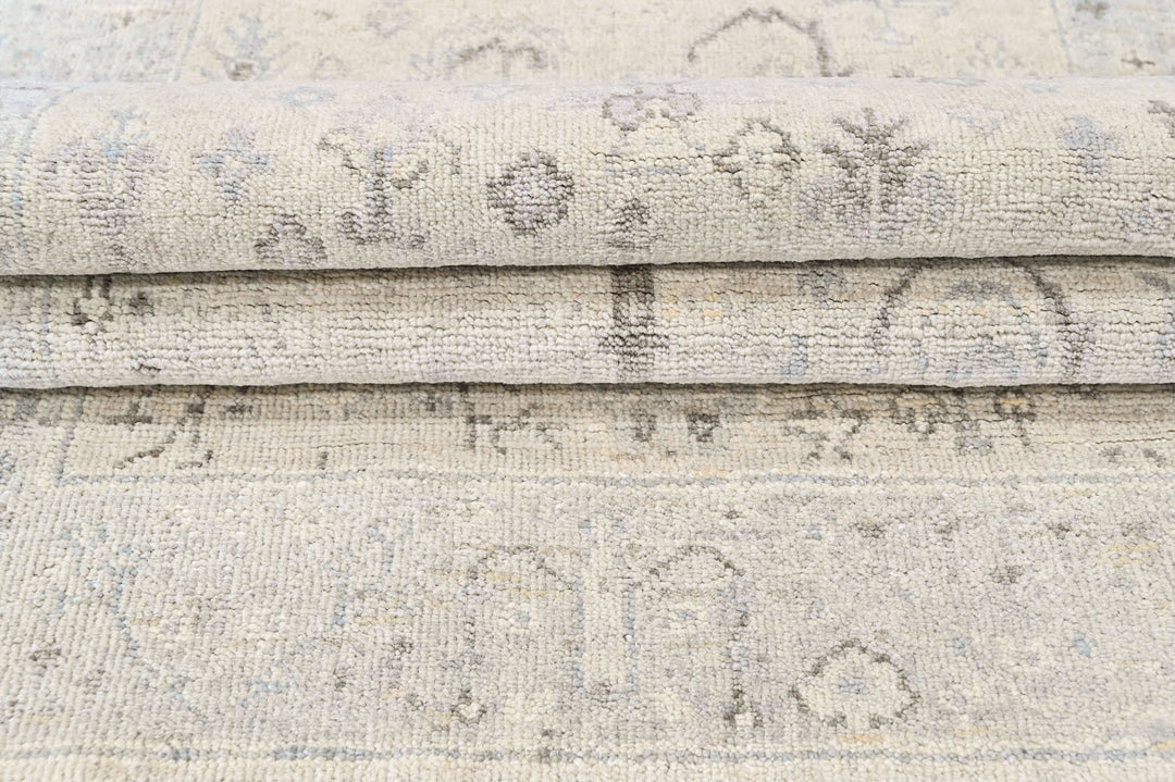 3x5 Gray, Slate, Multi Color Hand Knotted Oushak Wool Transitional Oriental Rug